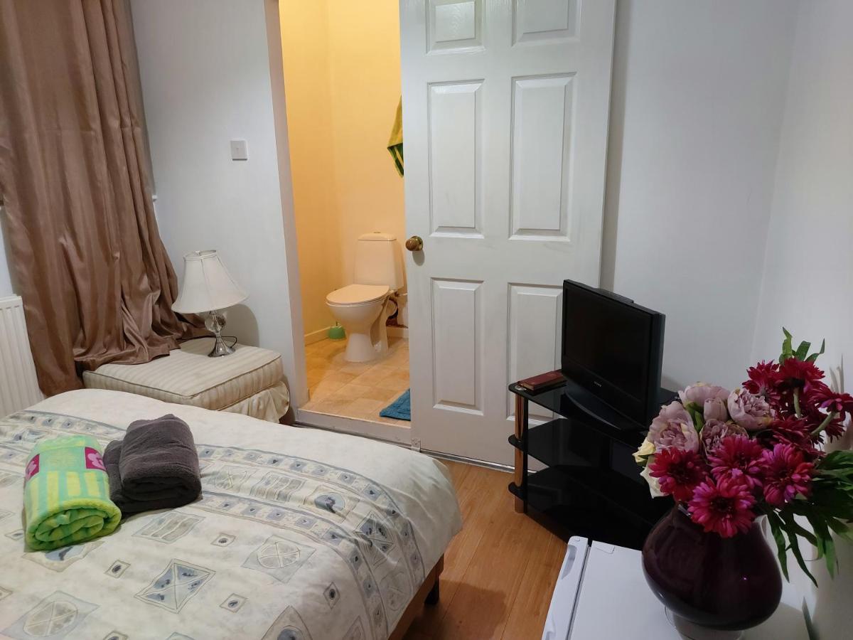 Spacious Double Room In Anfield Liverpool Exterior foto