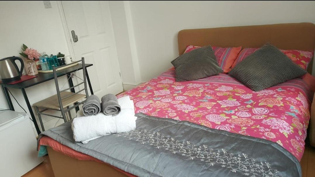 Spacious Double Room In Anfield Liverpool Exterior foto