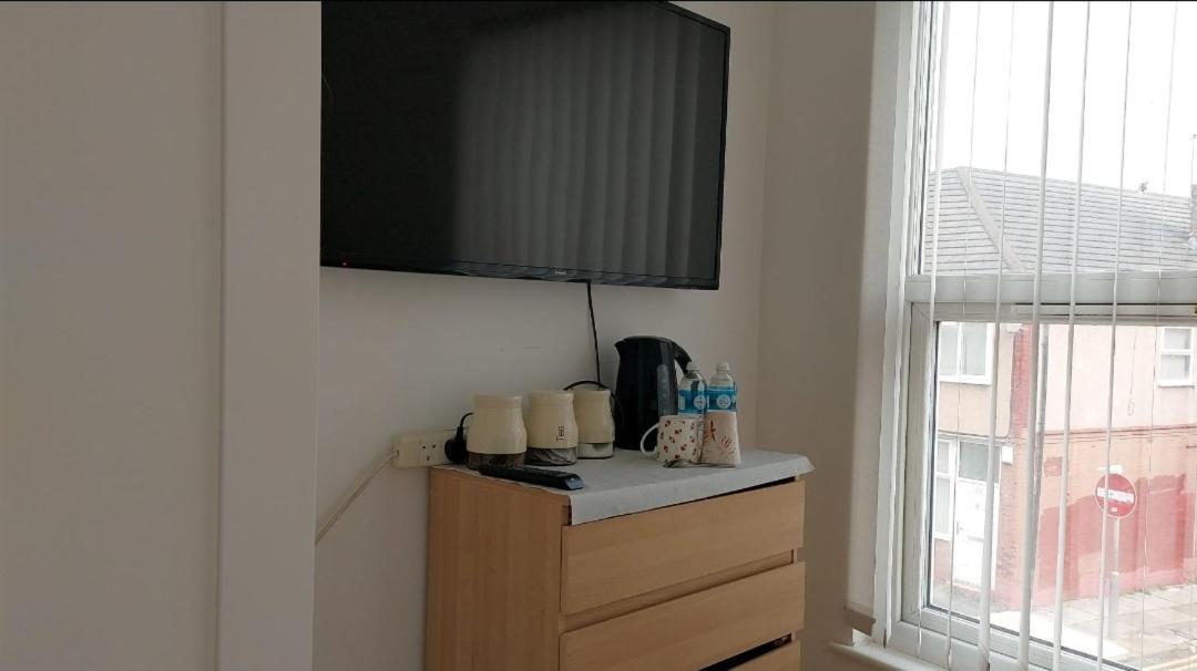 Spacious Double Room In Anfield Liverpool Exterior foto